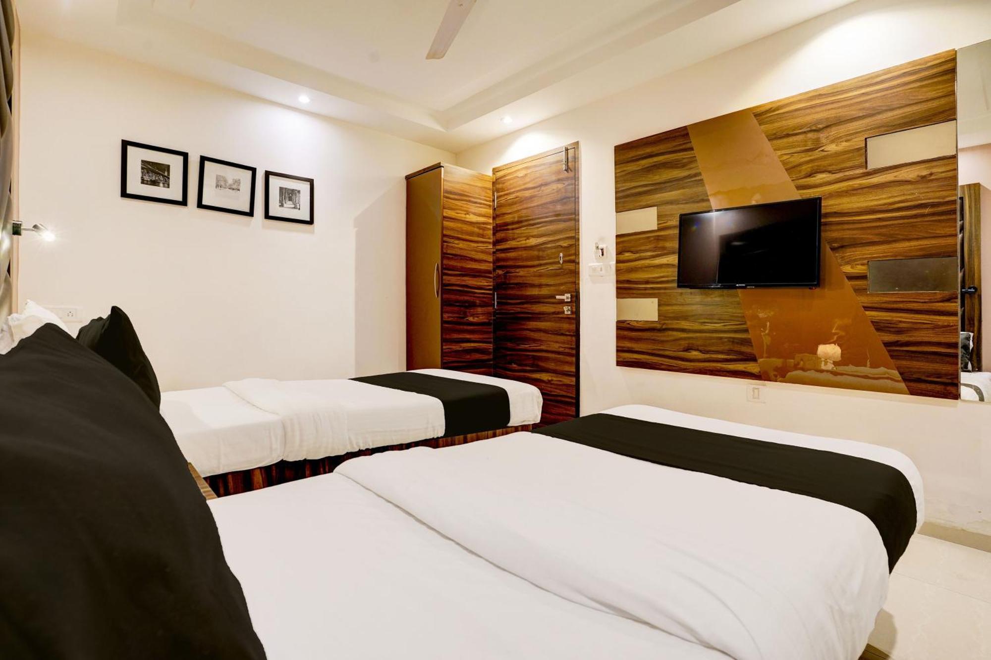 Super Hotel O Mumbai Central Formerly Park Palace Екстер'єр фото